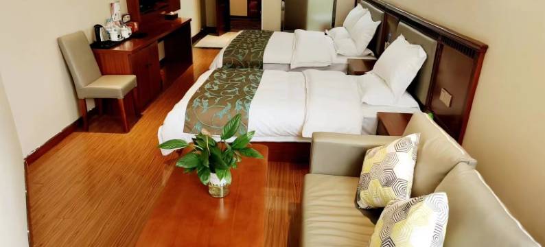 仪陇德润大酒店图片