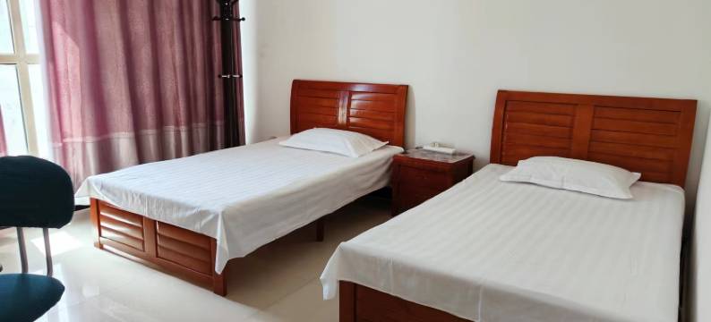 额济纳旗胡杨缘家庭宾馆图片