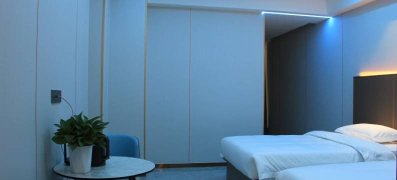 和田星禾电竞酒店(时代广场店)图片