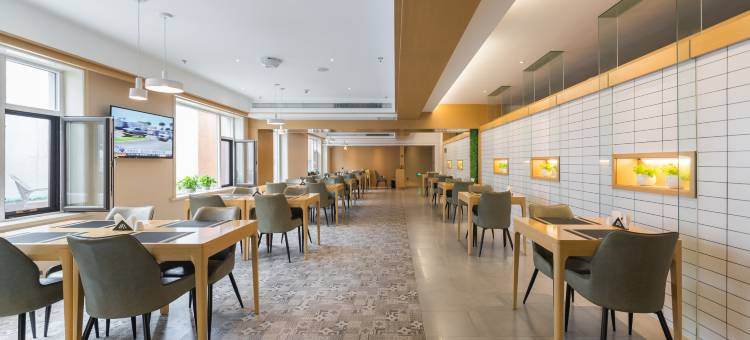 如家艾扉酒店(松原郭尔罗斯大路火车站店)图片