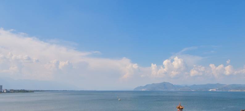 西姆云海度假酒店(洱海公园店)图片
