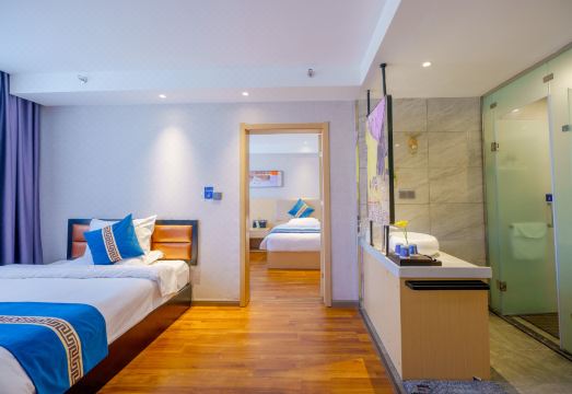 STAR  CITY   HOTELHotel Overview