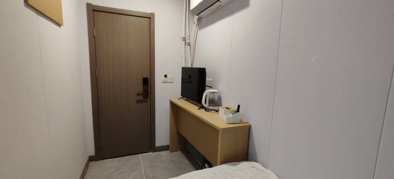 七彩宾馆(北京南站石榴庄地铁站店)图片