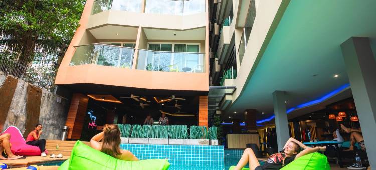 普吉岛疯猴子酒店(Mad Monkey Phuket)图片