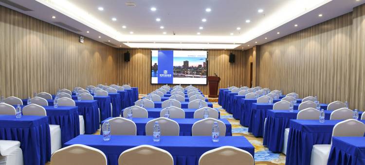 雅斯特酒店(武汉南湖理工大学佰港城店)图片