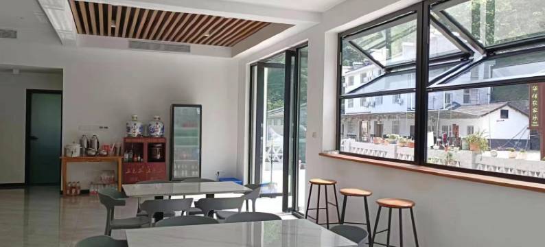 無二山前民宿(宜昌三峡人家风景区店)图片