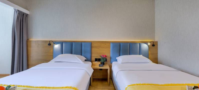 龙城酒店(成都华西医院人民南路店)图片