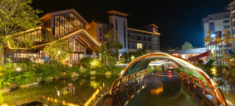 贺州伴山温泉度假村(姑婆山旅游度假区集散中心店)图片