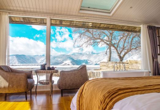 Shangri-La Skyland Tent Manor Hotel Overview