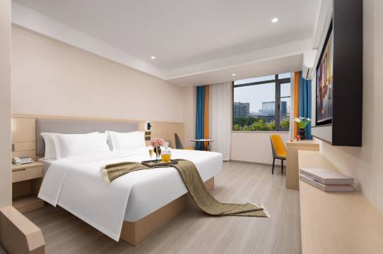 凤悦酒店(武汉中小企业城店)