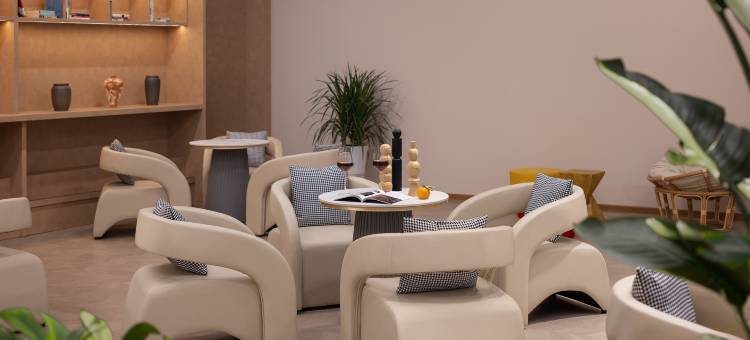 暮山映雪·私汤别院(峨眉山报国寺店)图片