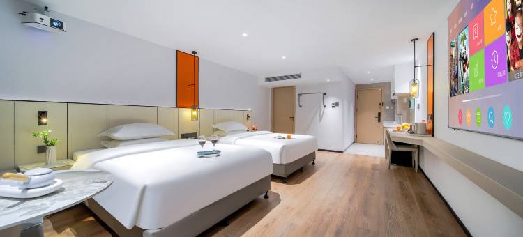 柏晨未来酒店(胖东来天使城店)图片