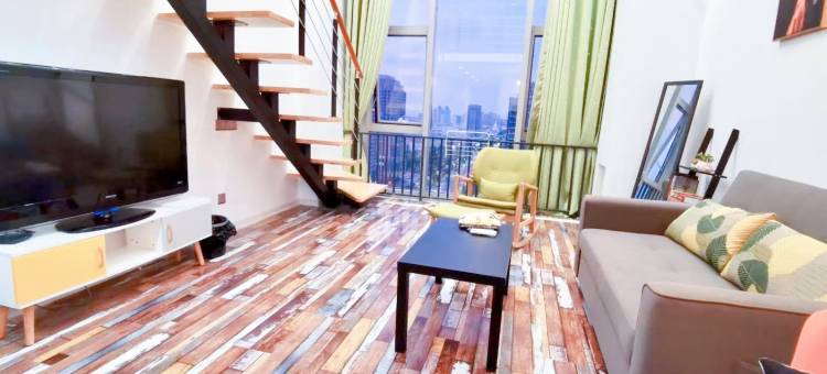 烟台·小贰家｜TheBeautyofTheEast复式Loft民宿(迎春大街店)图片