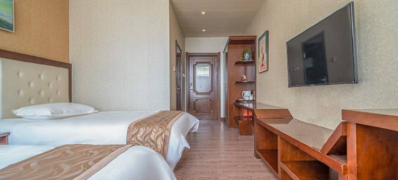 晟源宾馆(额尔古纳湿地景区店)图片