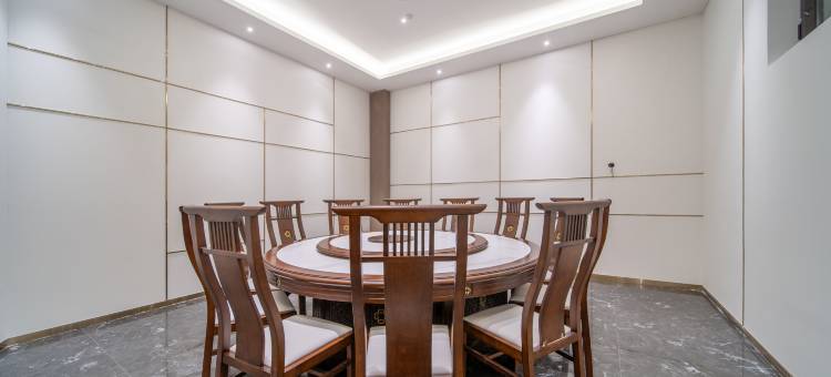 欣然国际酒店(塔什库尔干辛滚路店)图片