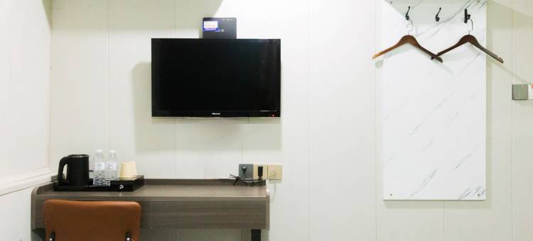 优享酒店(苏宁广场盐河古巷店)图片