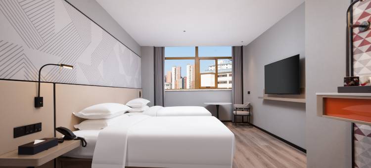 柏曼酒店(武汉东西湖中心广场五环体育中心店)图片