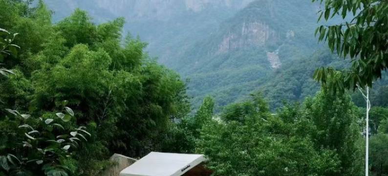 水泉映月民宿(辉县八里沟店)图片