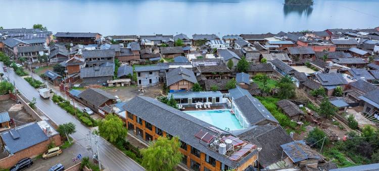 泸沽湖木可清宿设计师精品度假民宿图片