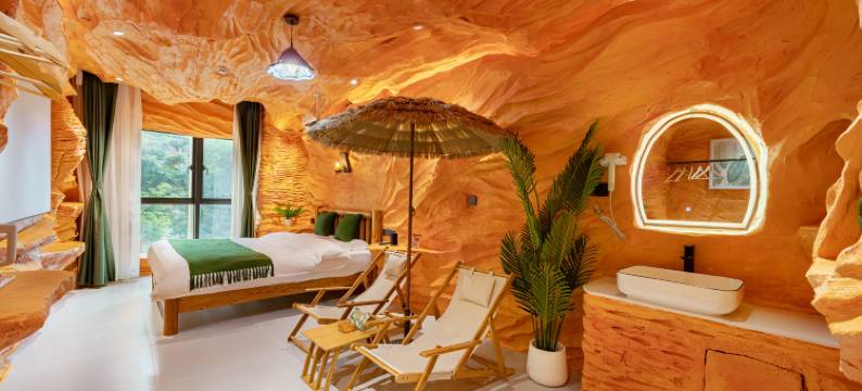 宿小生设计师酒店(成都双凤桥地铁站店)图片