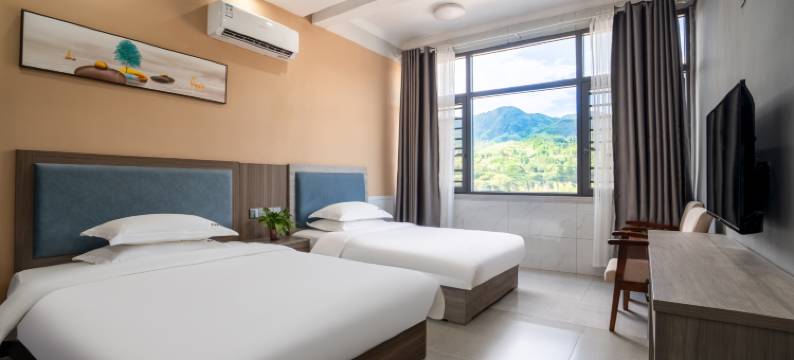 莽山·聚湘福free·holidays美食客栈(莽山大峡谷漂流店)图片