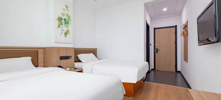 格林豪泰朝阳汽车站商务酒店图片