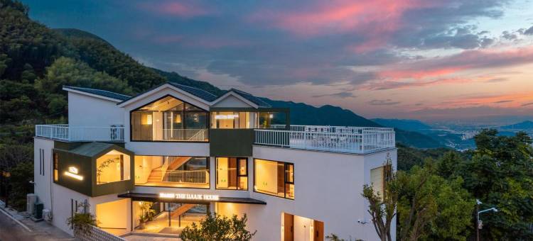 宁波东山禄房·泳池度假美墅图片