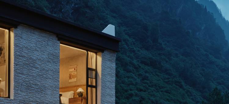 被梦叫醒酒店(双桥沟景区布达拉峰雪山公路打卡点店)图片