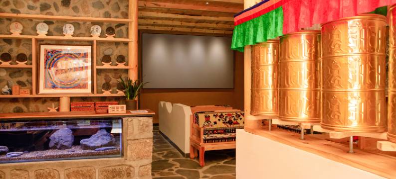 会泽芊訸影院名宿图片