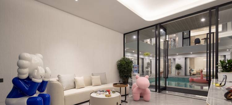 纯一HOTEL(三亚亚龙湾店)图片