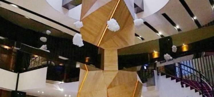 高雄树屋旅店图片