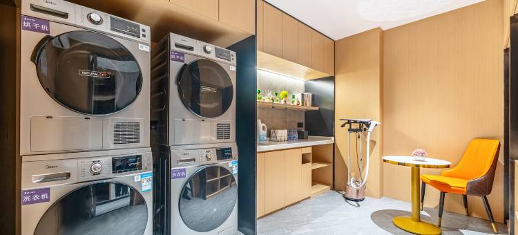 艺龙酒店(深圳中英街沙头角地铁站店)图片