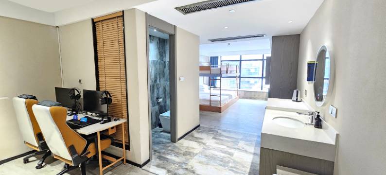 网鱼电竞酒店(宁波南部商务区店)图片