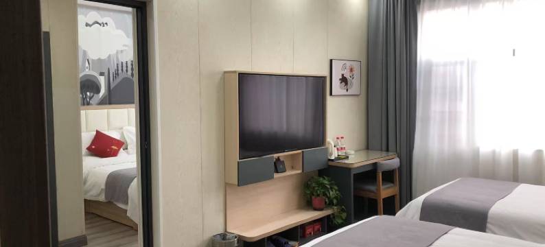 新野天润假日酒店图片