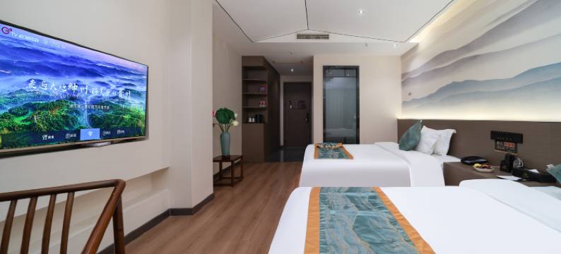 思南云上酒店(思丰财富广场旁)图片