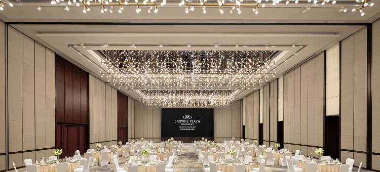 深圳南山深铁皇冠假日酒店图片