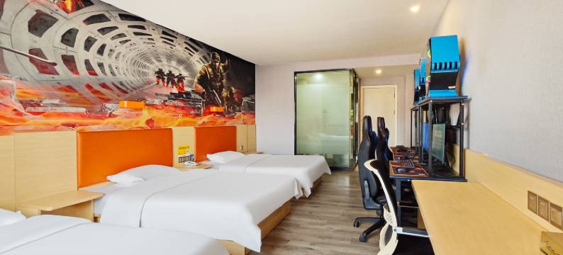 本色电竞酒店(深圳平湖地铁站店)图片