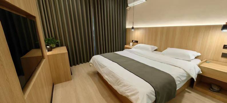 月下彝乡酒店图片