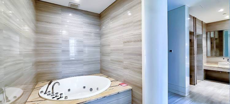 庐扉x酒店(郑州市中牟县天泽城轻工业大学易斯顿美术学院店)图片