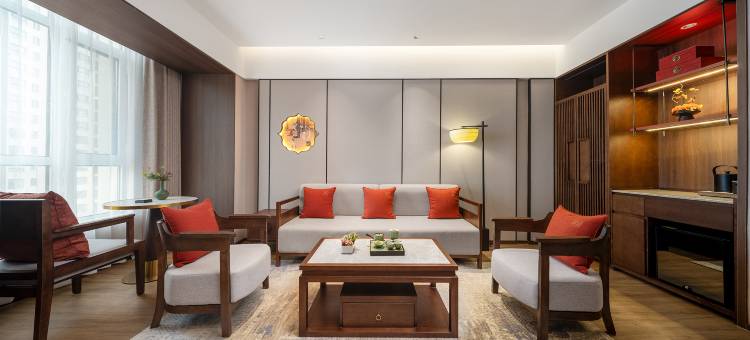 仟那千寻酒店(西安霸城门地铁站凤城四路店)图片