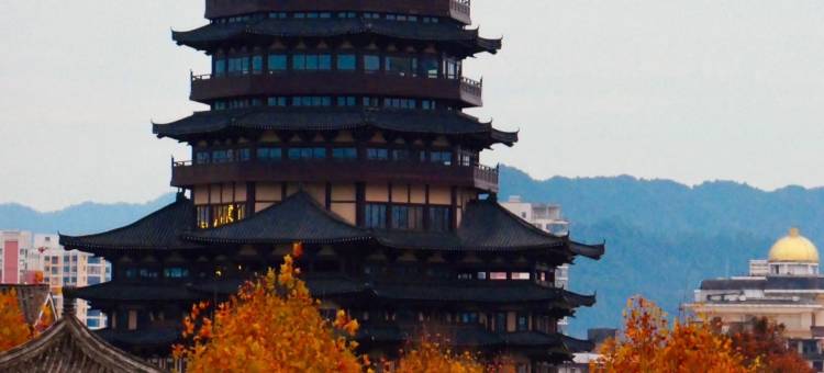 景嘉影院民宿(人民广场陶阳里景区店)图片