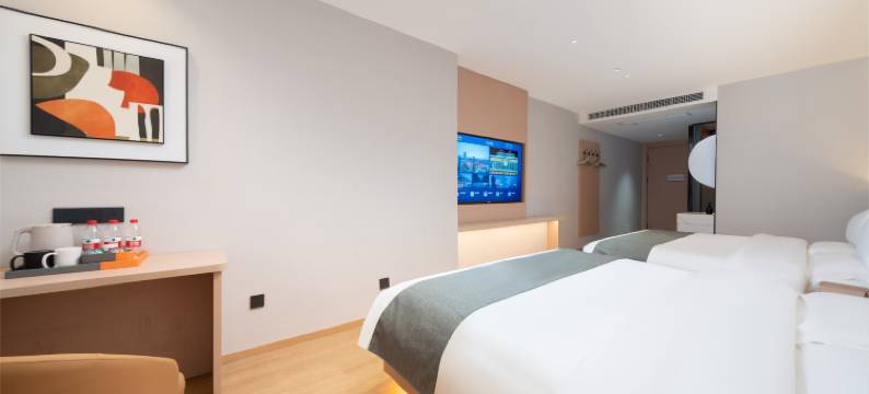 逸云酒店(老城根Gpark景曜门地铁站店)图片