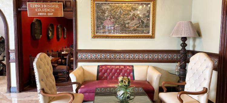 Camelot Hotel Quezon City powered by Cocotel图片