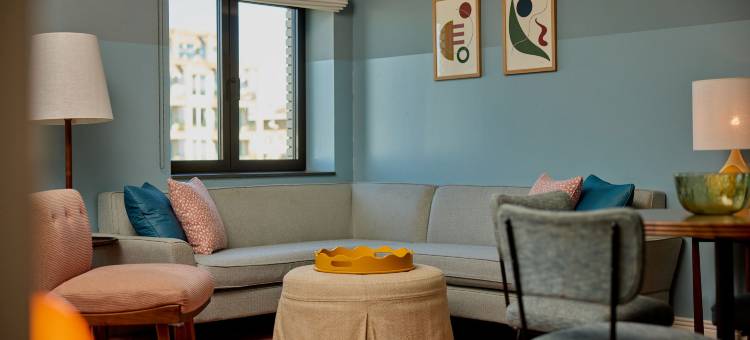 七月 - 二十八(The July - Twenty Eight)图片