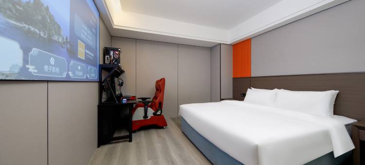 次元电竞酒店(桐庐富春江店)图片