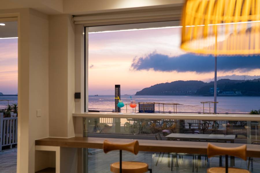 花築·半夏·推窗見海·親子度假·觀景美宿(温州韭菜嶴沙灘店)