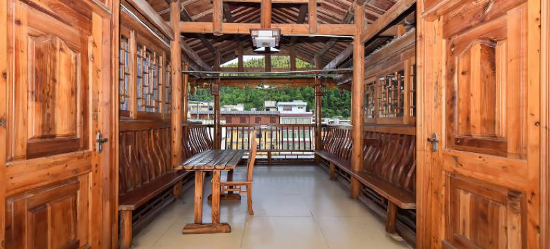 秋韵阁酒楼(安顺关岭黄果树瀑布景区店)图片