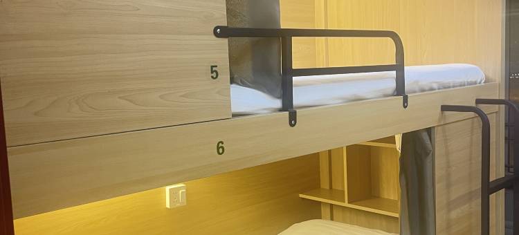 春不晚女生青年旅舍(长春东北师大地铁站店)图片