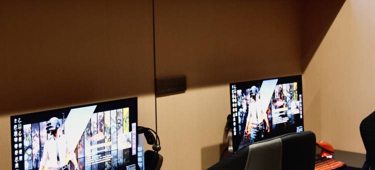 赫朗电竞酒店图片