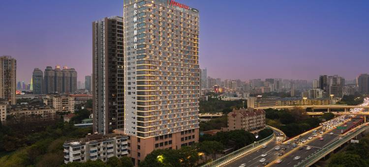 南宁青山路希尔顿欢朋酒店图片